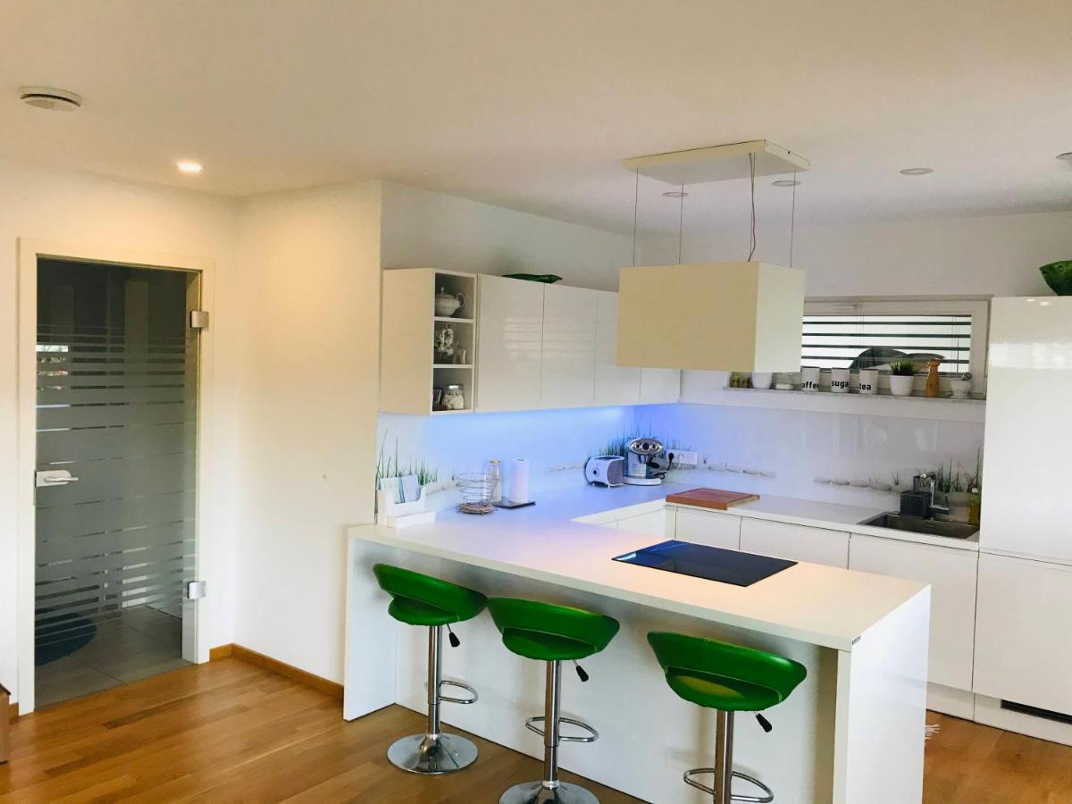 Spacious Family Home Near Bled - Modern & Cozy 拉多夫吉卡 外观 照片