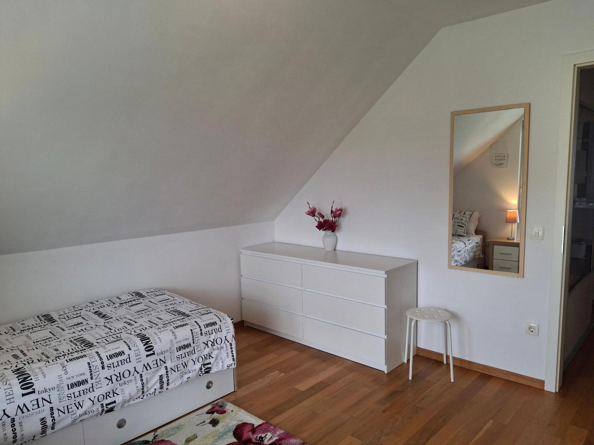 Spacious Family Home Near Bled - Modern & Cozy 拉多夫吉卡 外观 照片
